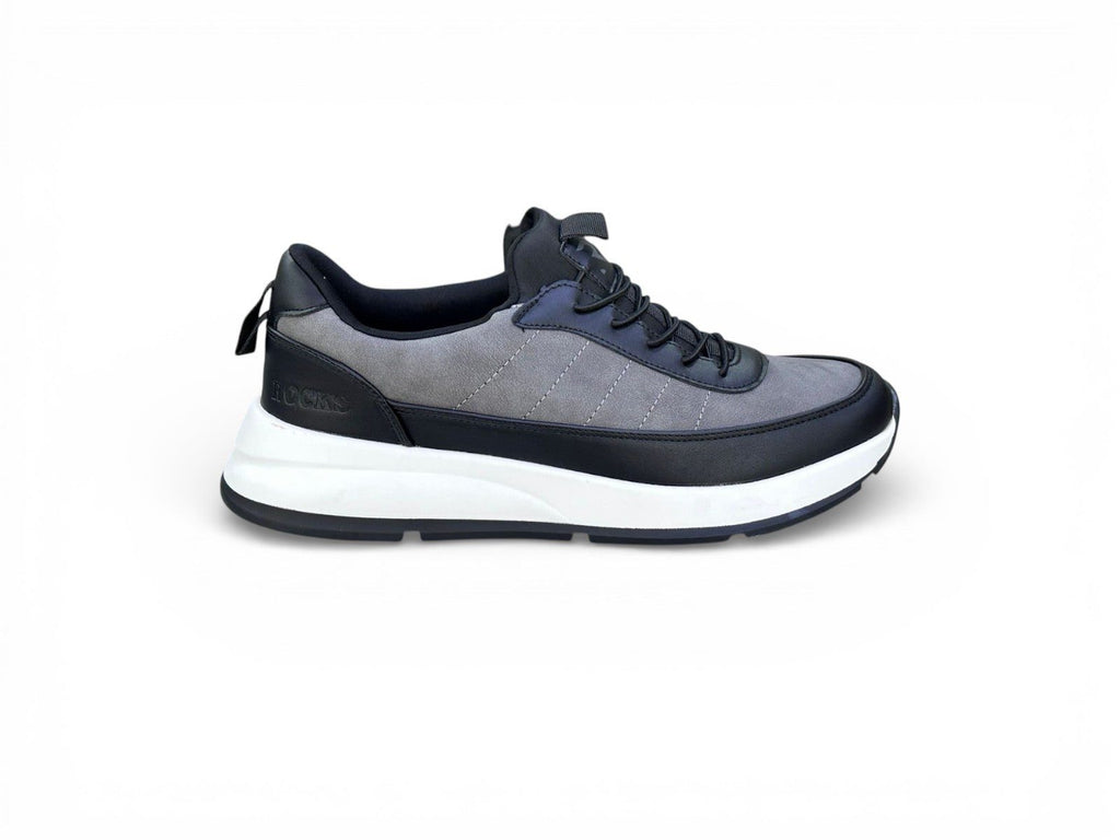 SNEAKERS IMPORTED
